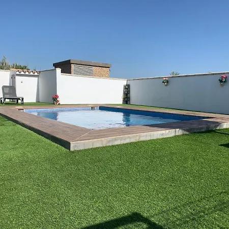 Casitas كونيل ذي لا فرونتيرا