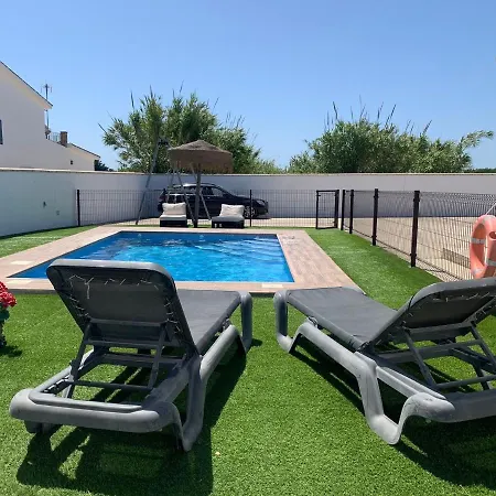 Casitas كونيل ذي لا فرونتيرا